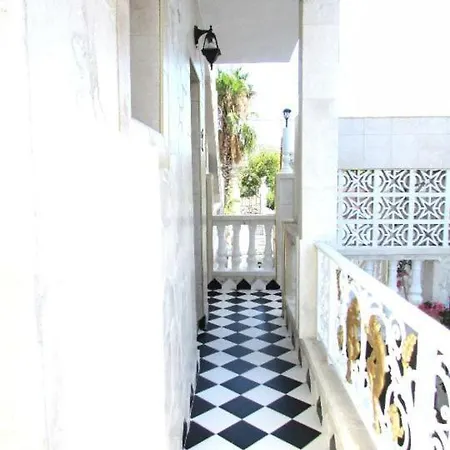 Castellino Zwillingsstudios